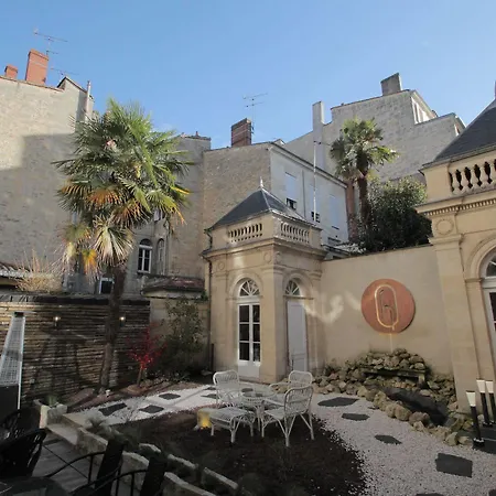 ホテル Des Quinconces Centre